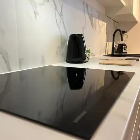 Danube Dreams Self Check-in Apartment